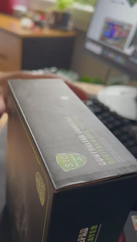 Juega con esta Consola portátil, multi juegos.